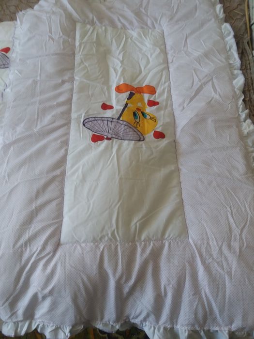 Бортики для манеж кроватьку .Уступлю