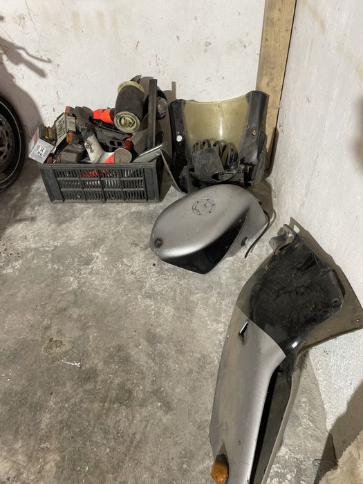 Motocicleta Aprilia pentru piese sau restaurare