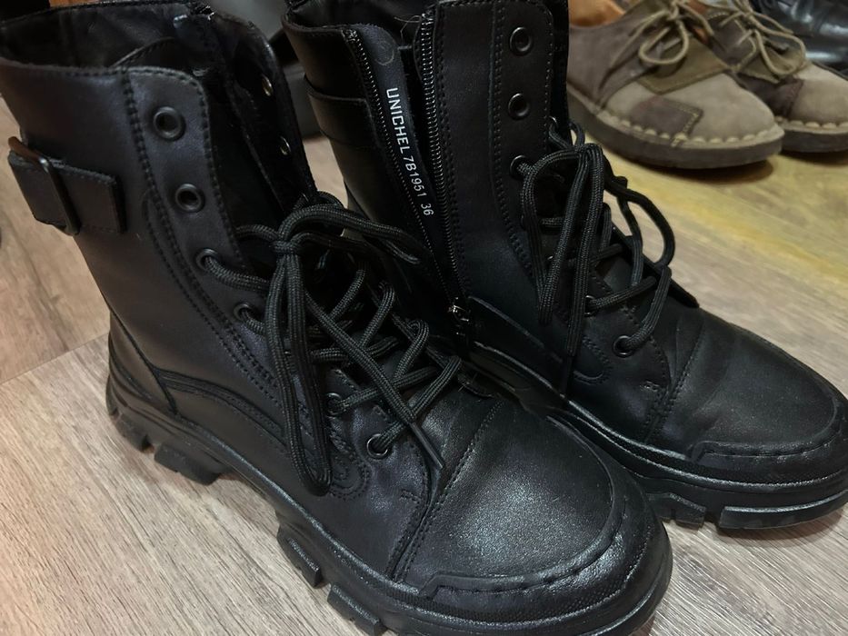 Продам обувь…………………………