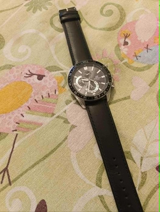 Часовник Casio Edifice