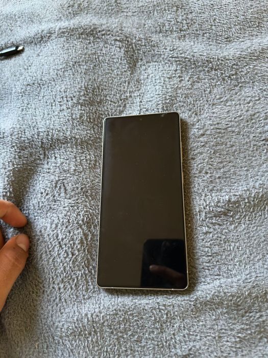 Vand urgent !!Telefon mobil Samsung Galaxy S25 Ultra, Dual SIM, 12GB RAM, 256GB, 5G