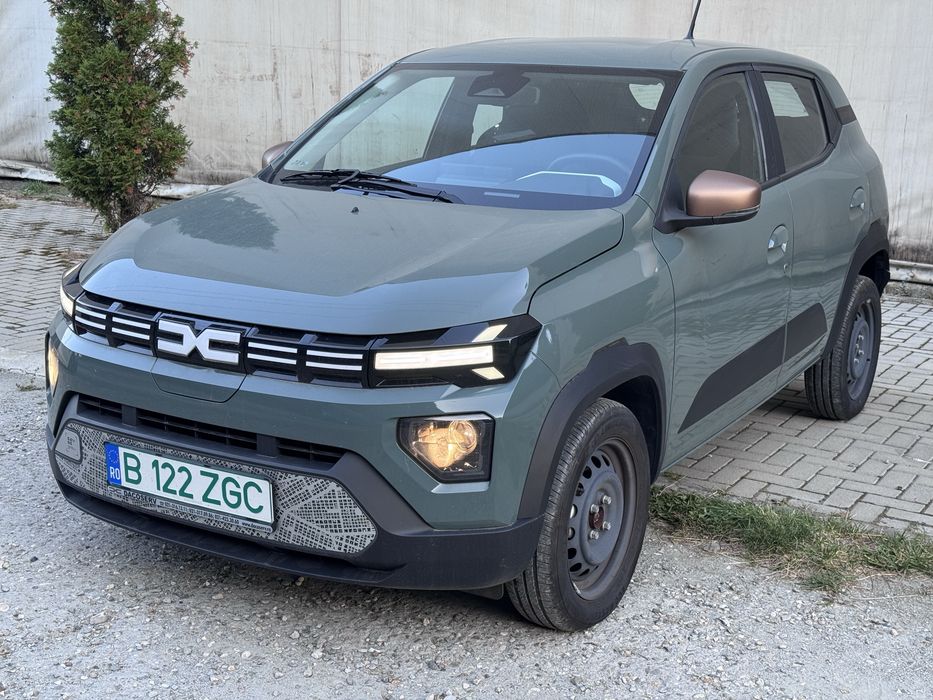 Noul Dacia Spring Extreme 2025 avariat spate