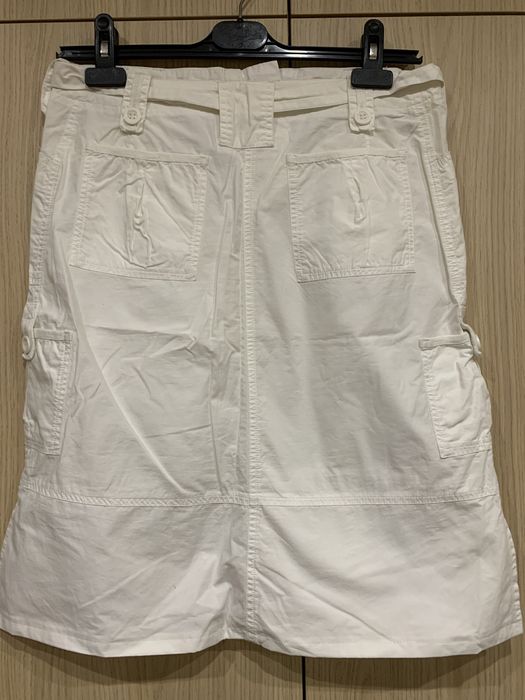 Лятна бяла пола Бенетон, размер 40, памук