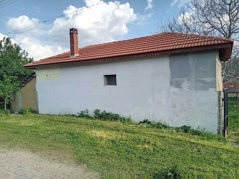 Еднофамилна, едноетажна къща, кв Бряг