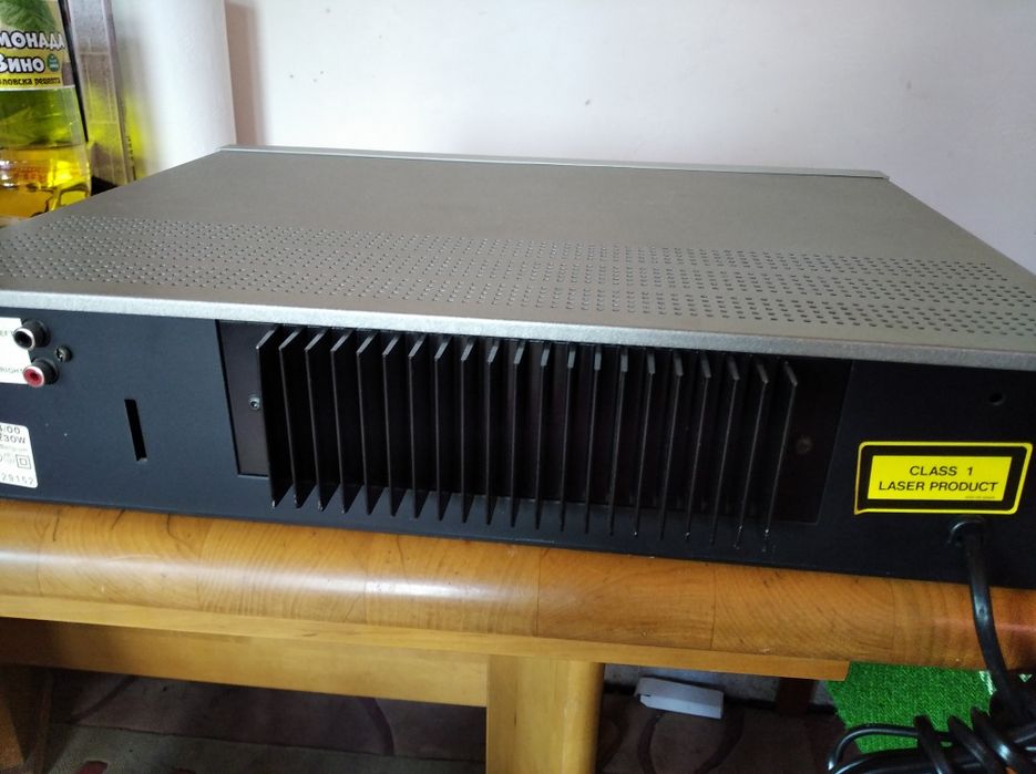 Philips cd204 като ново е