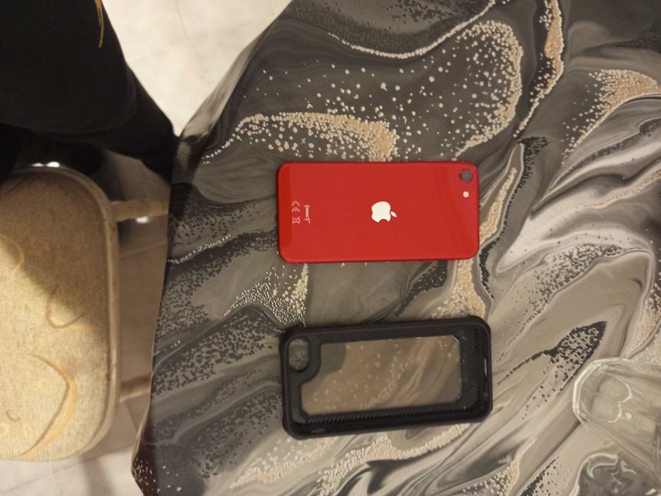 Apple iPhone SE 3