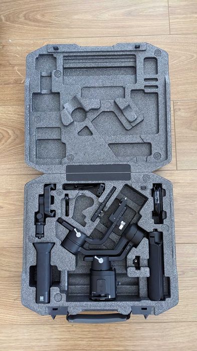 DJI Ronin - Стабилизатор (Гимбъл)