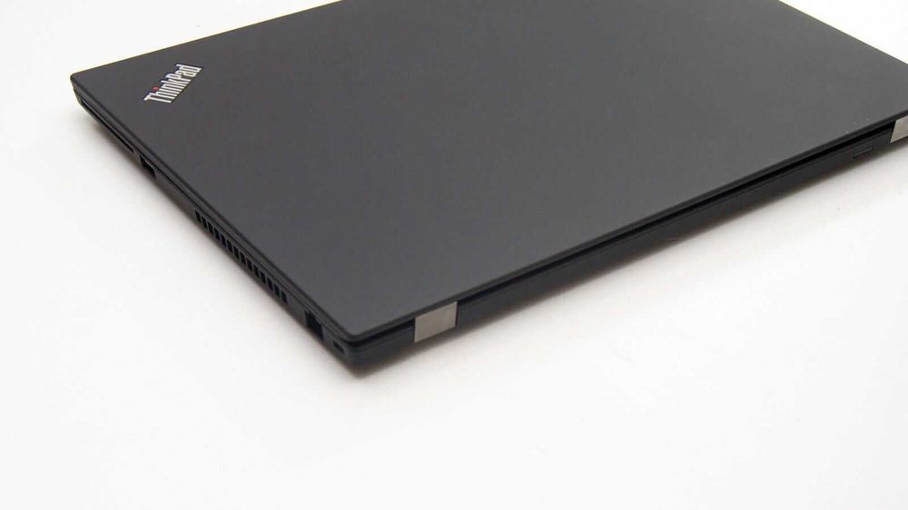 Лаптоп Lenovo ThinkPad P53s i7-8665U 16GB 512GB P520 FHD ГАРАНЦИЯ