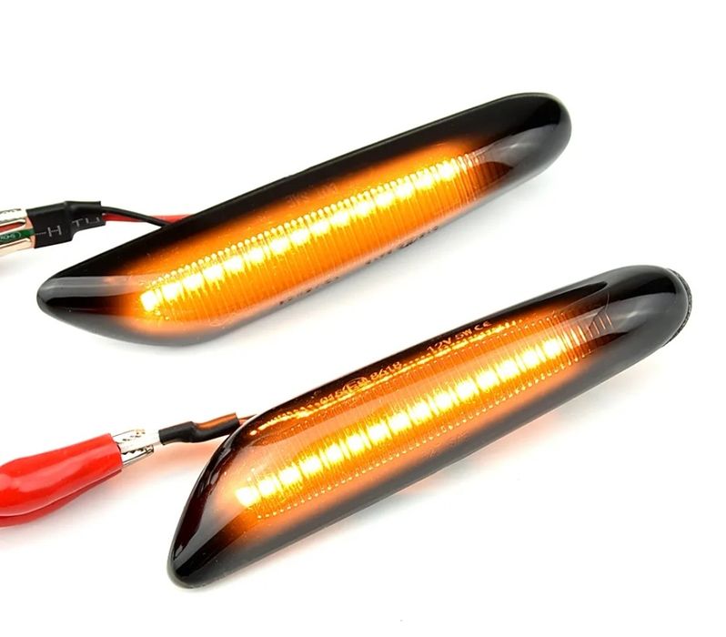 Динамични Бягащи Мигачи за BMW E46 E60 Е61 Е81 Е82 Е83 Е88 E90 Е91 Е92