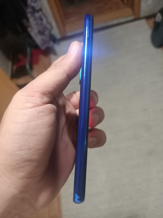 Продам Redmi Note 8