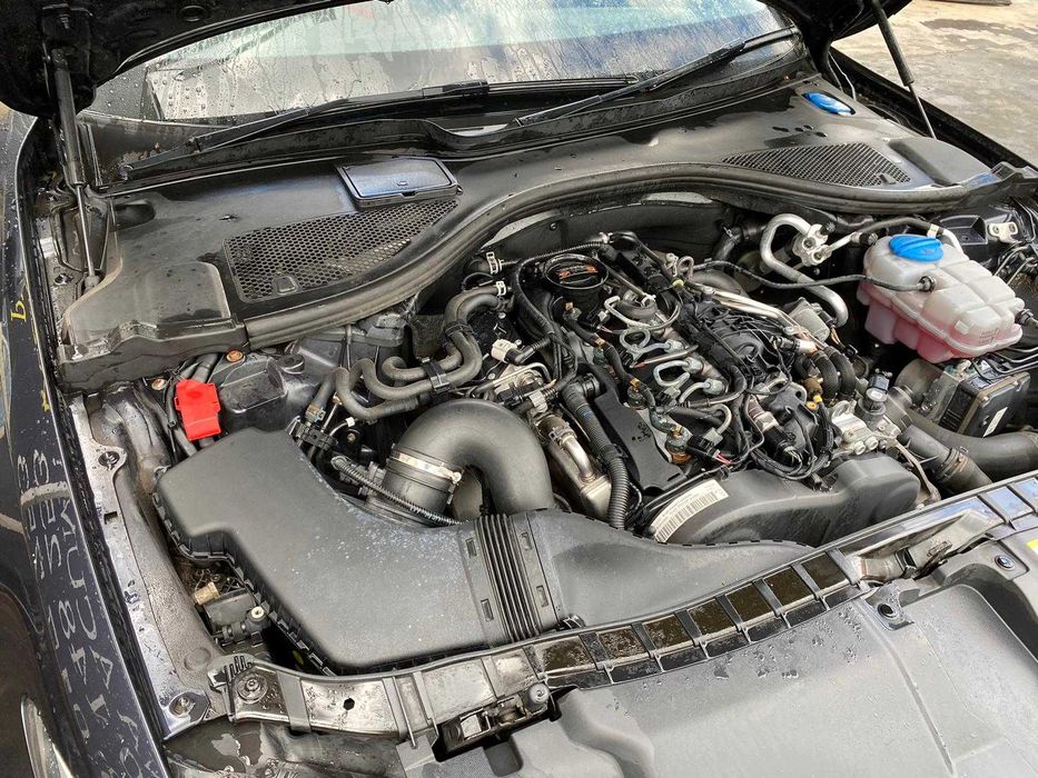 Dezmembrez audi a6 c7 breack 2.0 CGLC/bara fata a6/capota a6/stop a6/