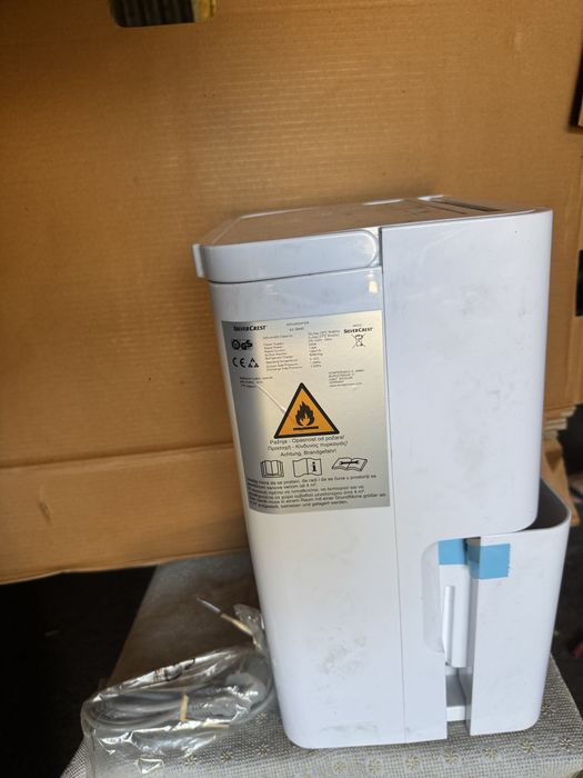 Чисто нов влагоуловител SilverCrest Sle 200 B3