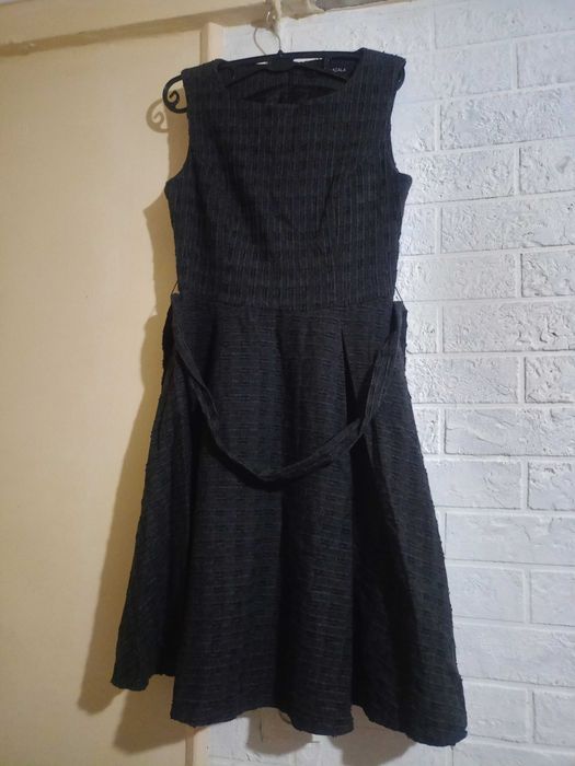 Платье черное теплое