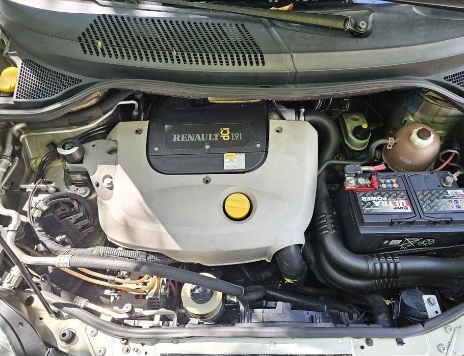 Renault Scenic RX4