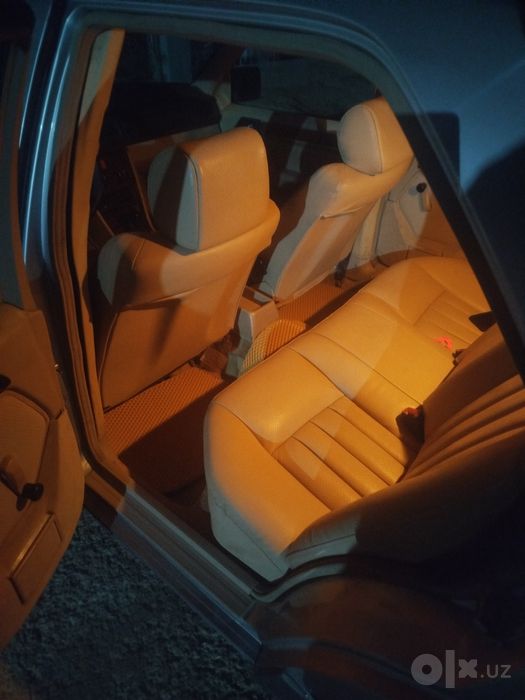 Mercedes W124 E280