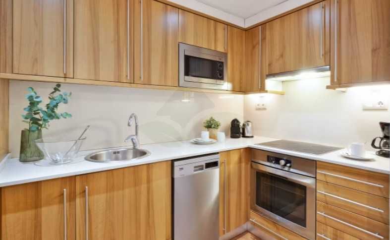 Дава се под наем Четиристаен апартамент в Пловдив, Беломорски - 95 кв.м за 398.82 € - Снимка #2