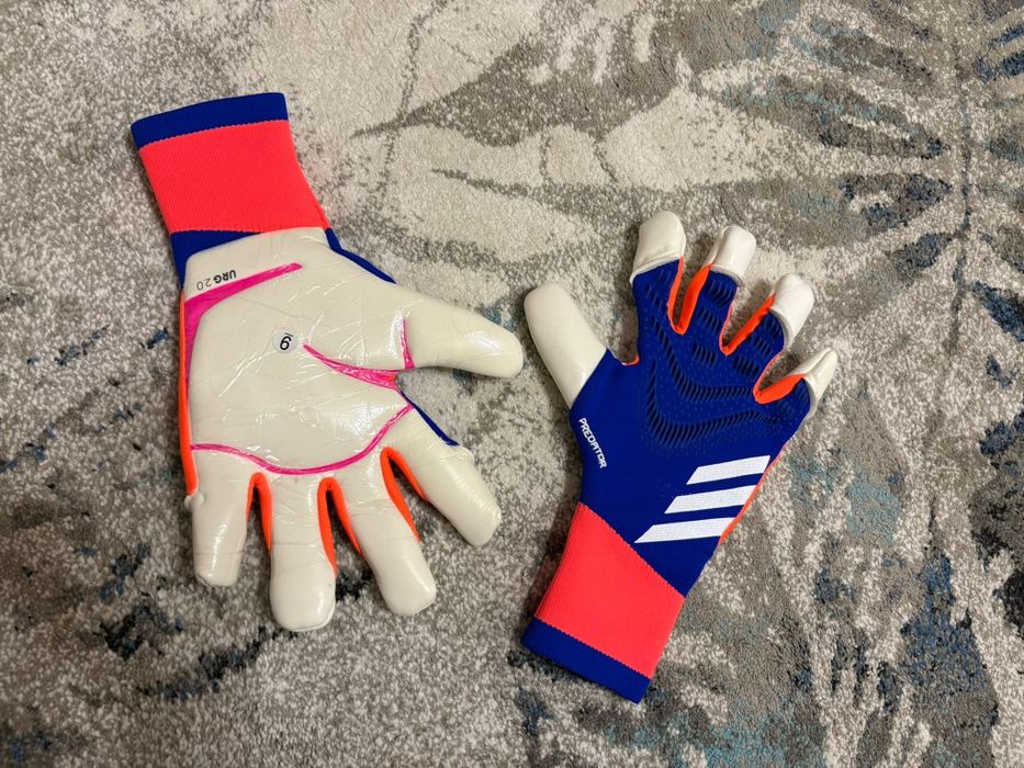 Mănuși portar ADIDAS Predator Pro măsură 9