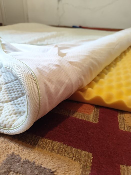 Топ матрак Dormeo 200x180 cm