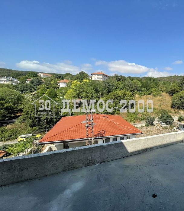 Тристаен апартамент с морска панорама