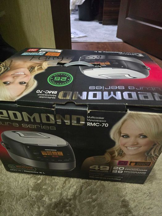 Мултиварка новая DIAMOND хороший подарок для любимой