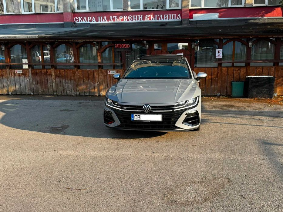Продава VW Arteon R