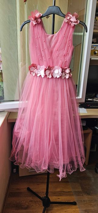 Rochie eleganta roz cu tul pentru fete de 11-12 ani