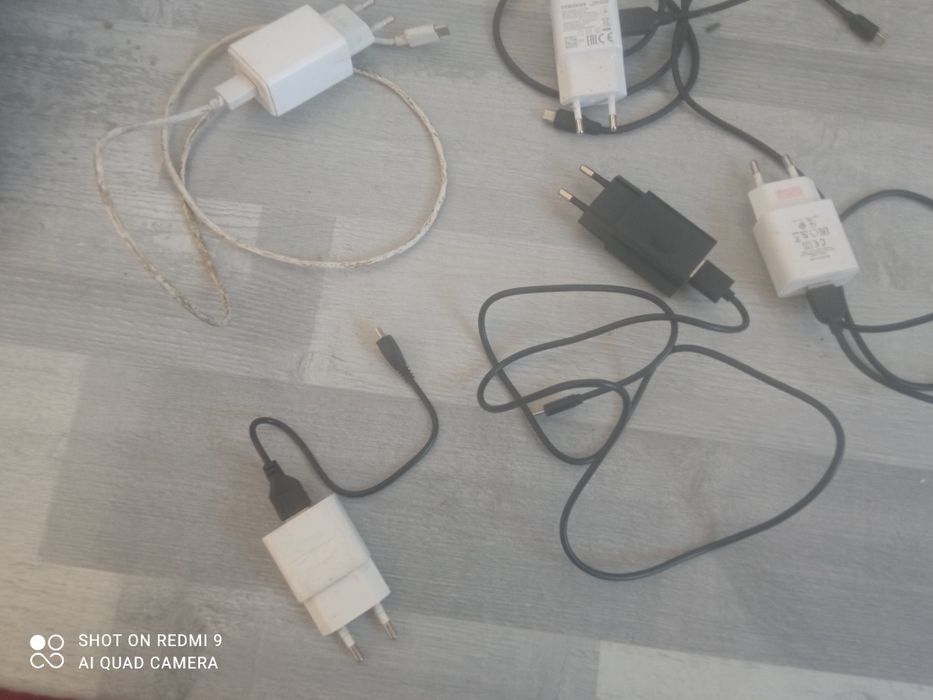 Zaryadnikler satiladi original tez toltiradi