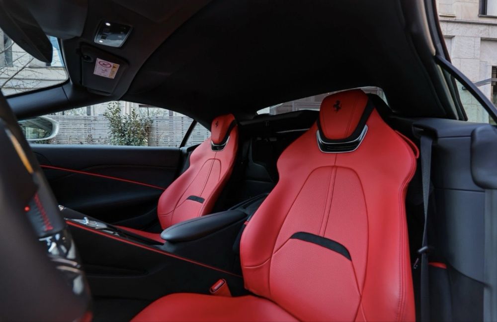 Ferrari Roma Spider 2026