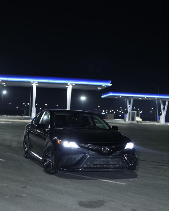 Фара Камри 75  /  70