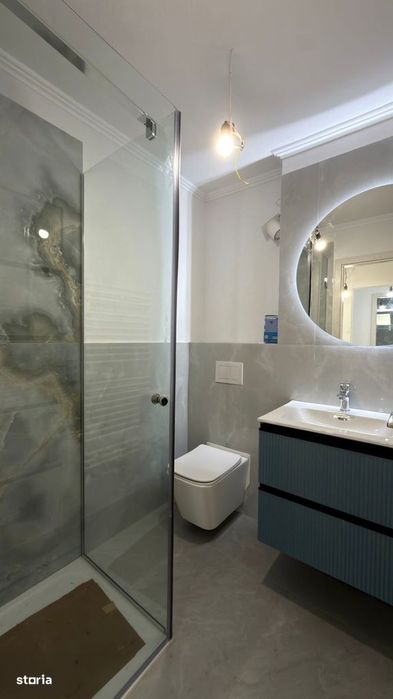 Apartament cu 3 camere, decomandat, 65mp, etaj 1 - zona Dambovita