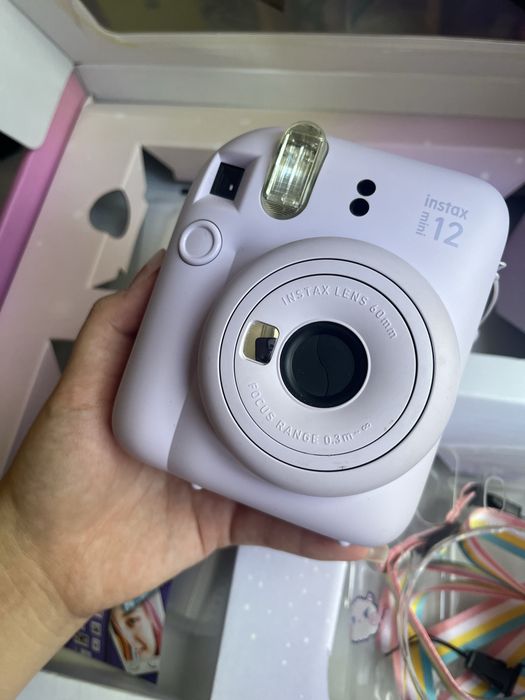 Продается Instax mini 12