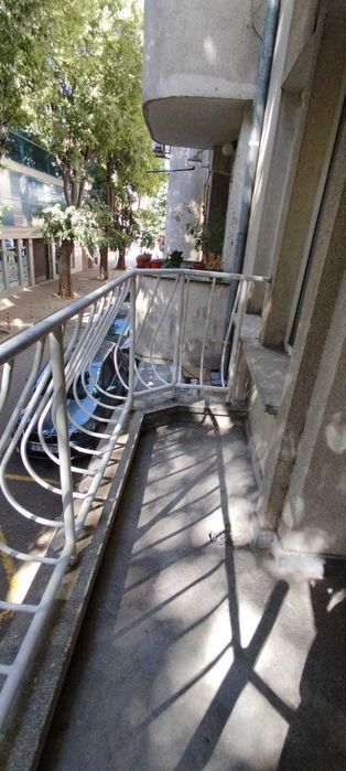 Дава се под наем Тристаен апартамент в Варна, Център - 60 кв.м за 450 € - Снимка #14