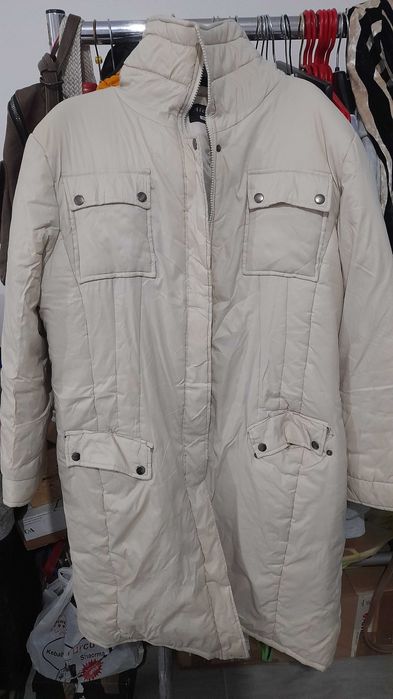 2 geci una lejera  și  cealaltã groasã ambele marimea 50