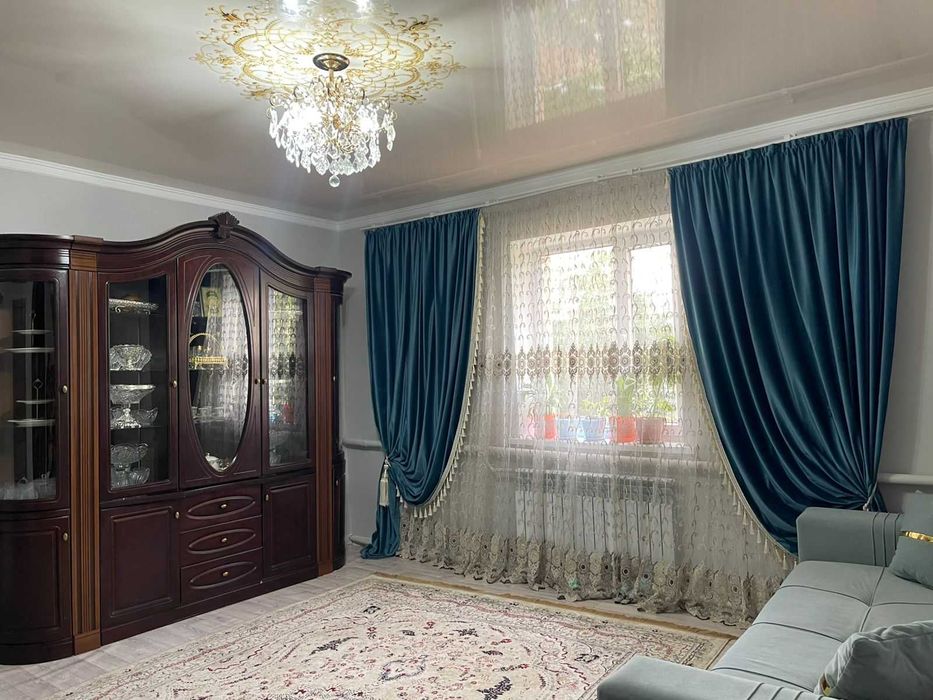 Продаётся дом с участком