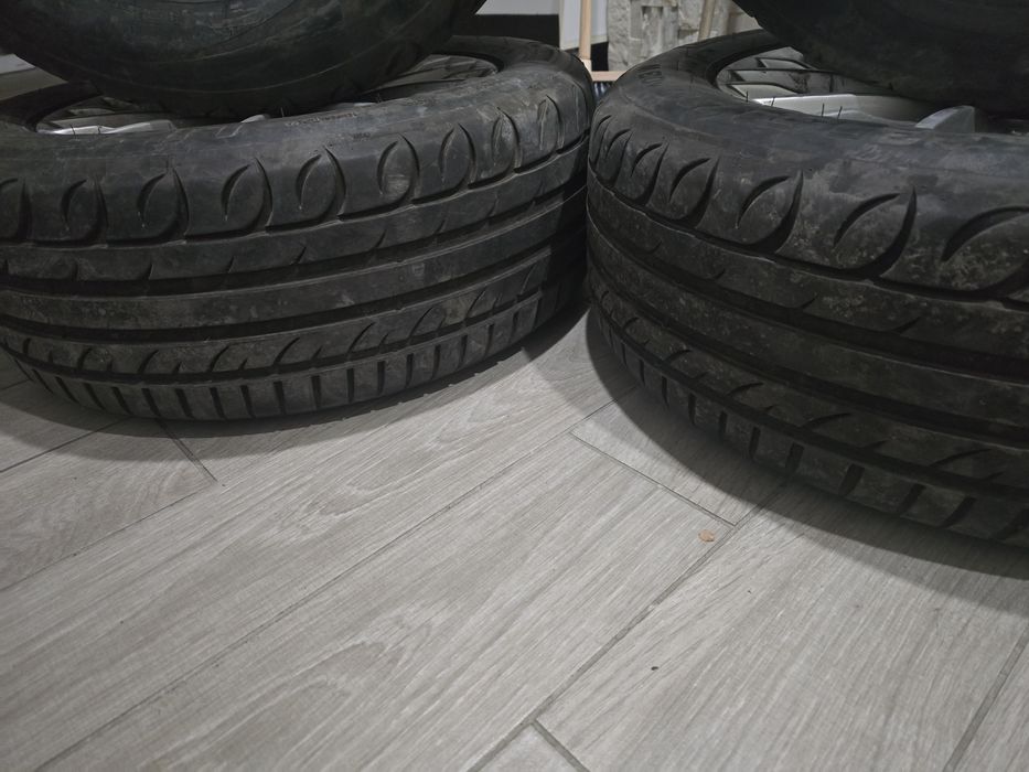 Jante BMW R17 cauciucuri de vara.