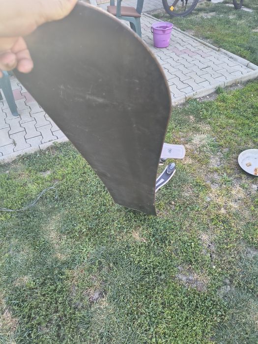 Snowboard în stare foarte buna
