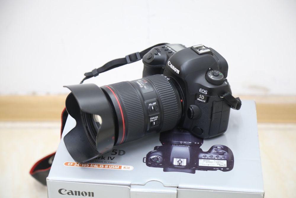 Фотоаппарат Canon mark 4