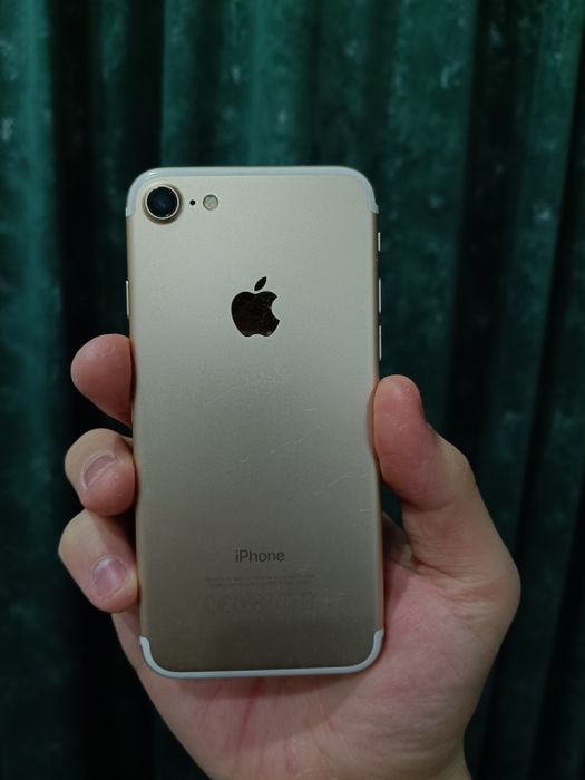 iPhone 7 Есмкость АКБ 74%