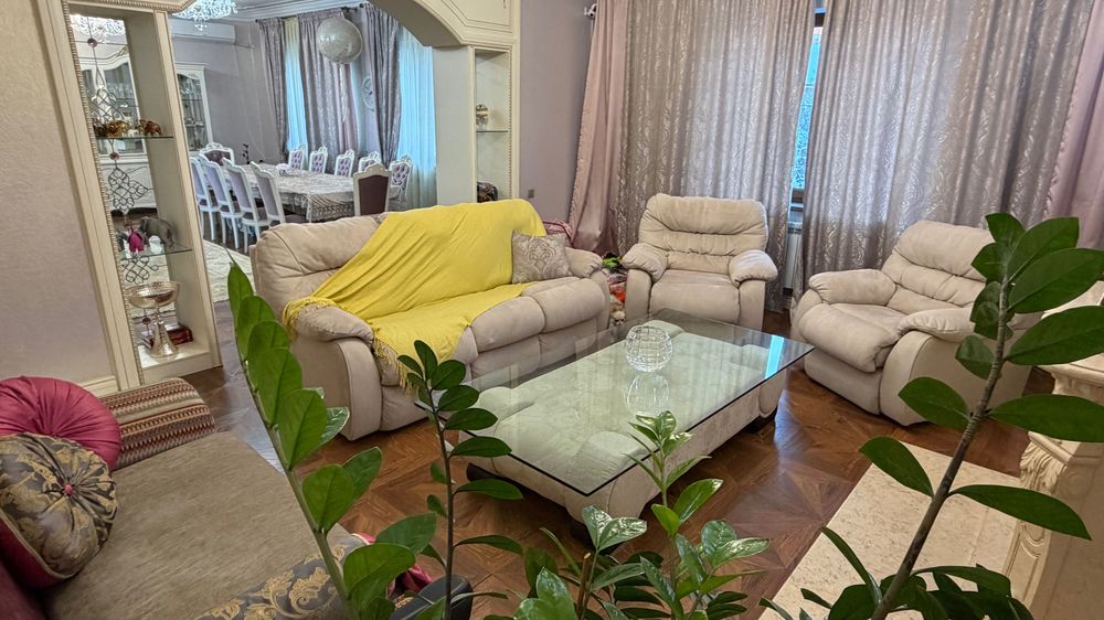 Диван + 2 кресла