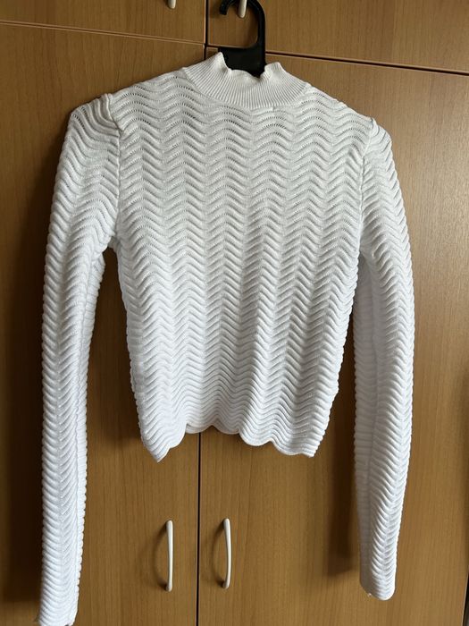 Ефектен пуловер Мохито