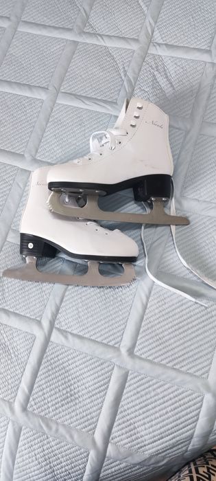 Продам коньки детский