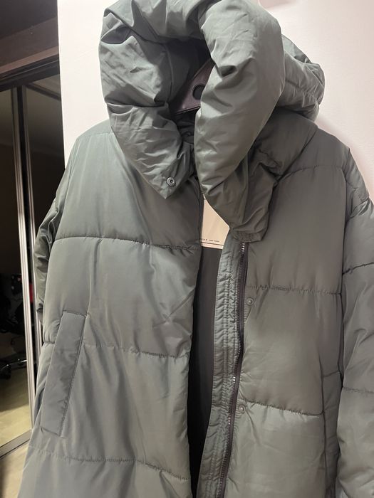 Продам демисезонный пуховик