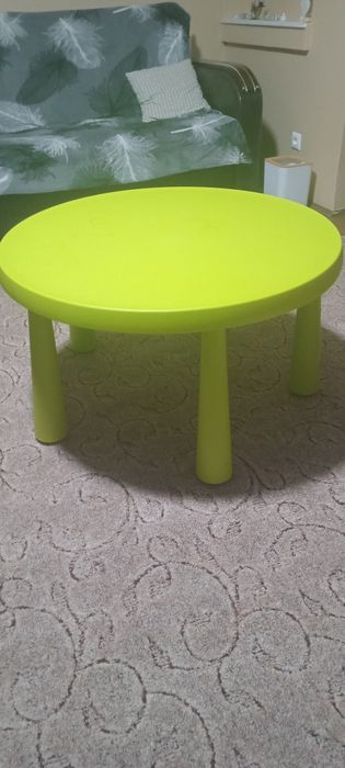 Vând masa copii ikea