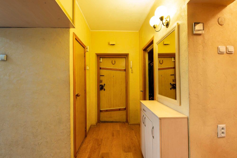 Продажа 3 комнатной квартиры