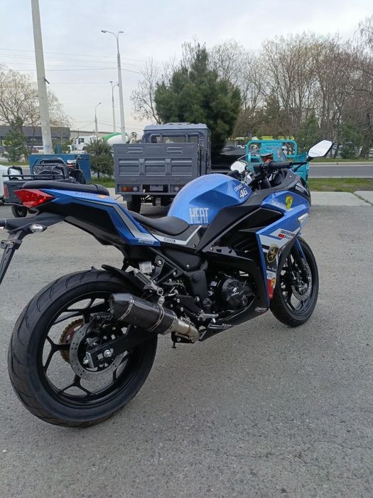 Yamaha R1 250cc injektor Abs