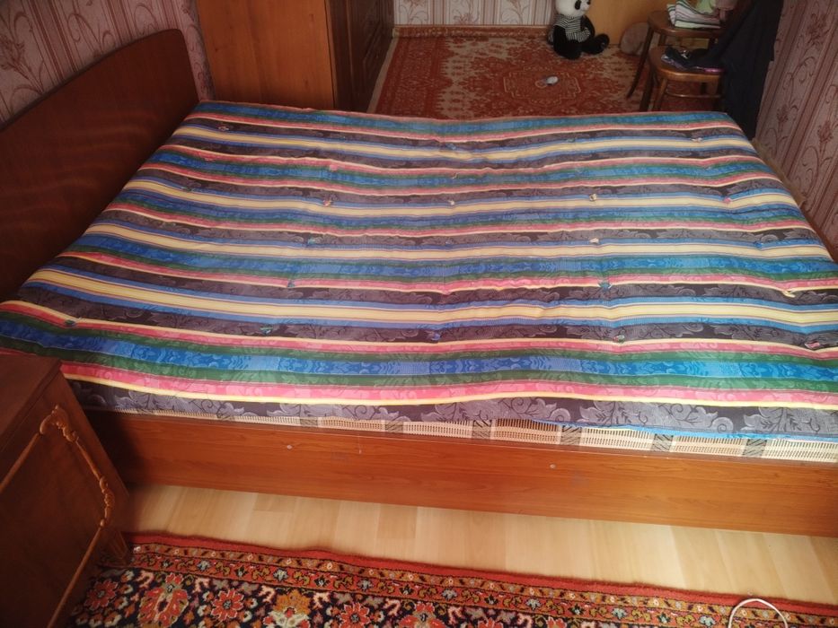 Продам    кресло-кровать, кровать