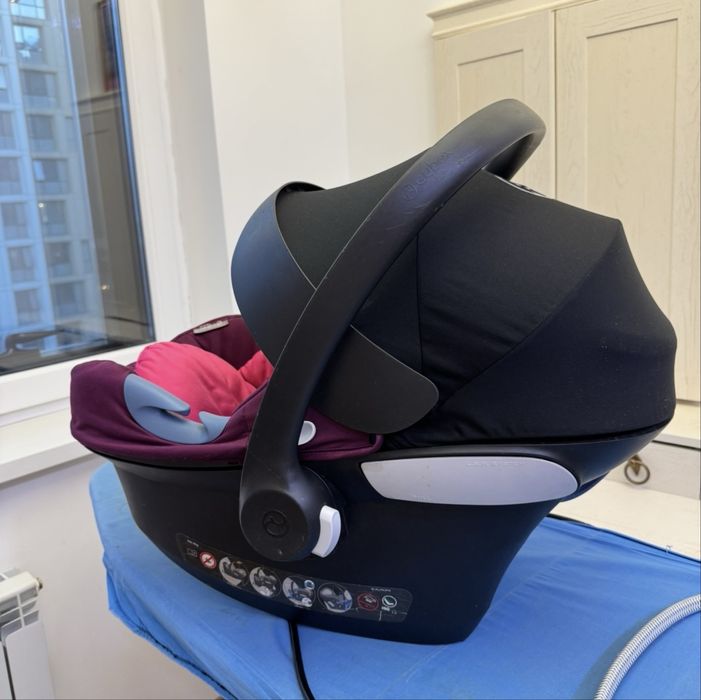 Автолюлька Cybex автокресло
