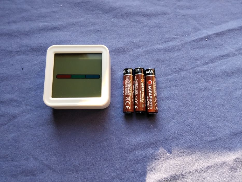 дигитален термометър и влагометър за дома и за навсякъде