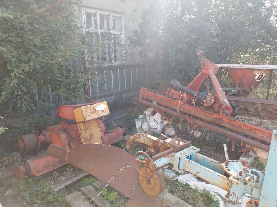 Punte spate și fata pentru tractor Nufield.