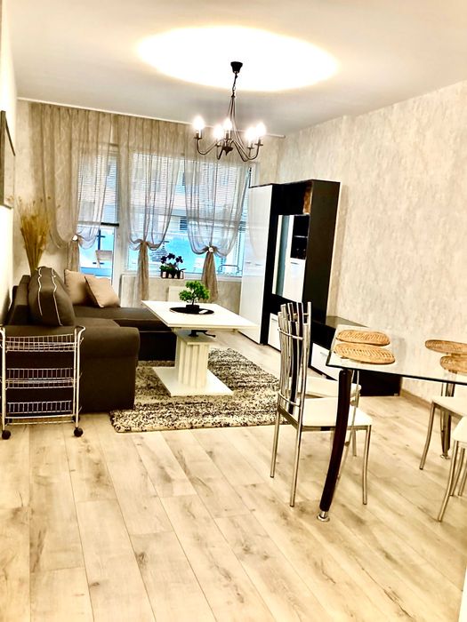 Дава се под наем Двустаен апартамент в София, Студентски град - 80 кв.м за 747.66 € - Снимка #2